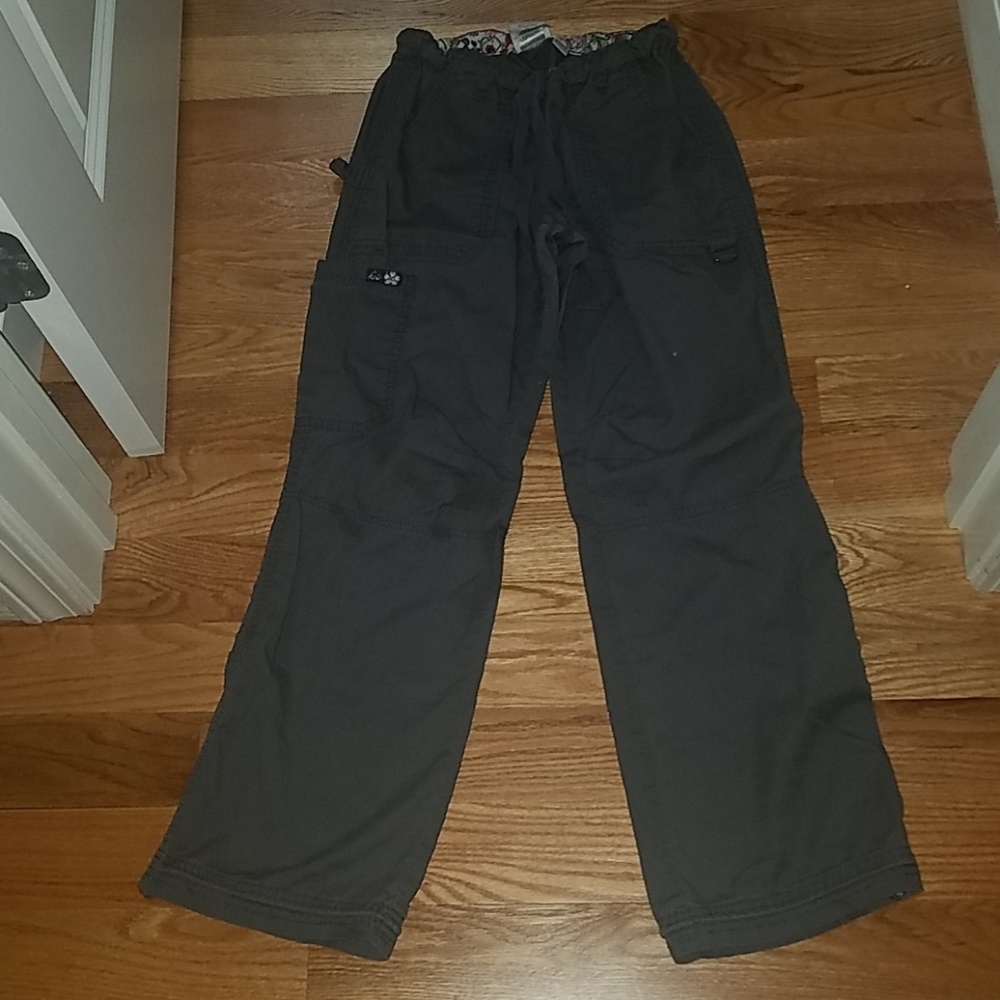 Scrub pants